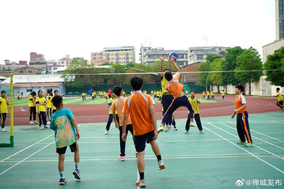 多库破门谢尔基助攻双响 曼城3-0切尔西